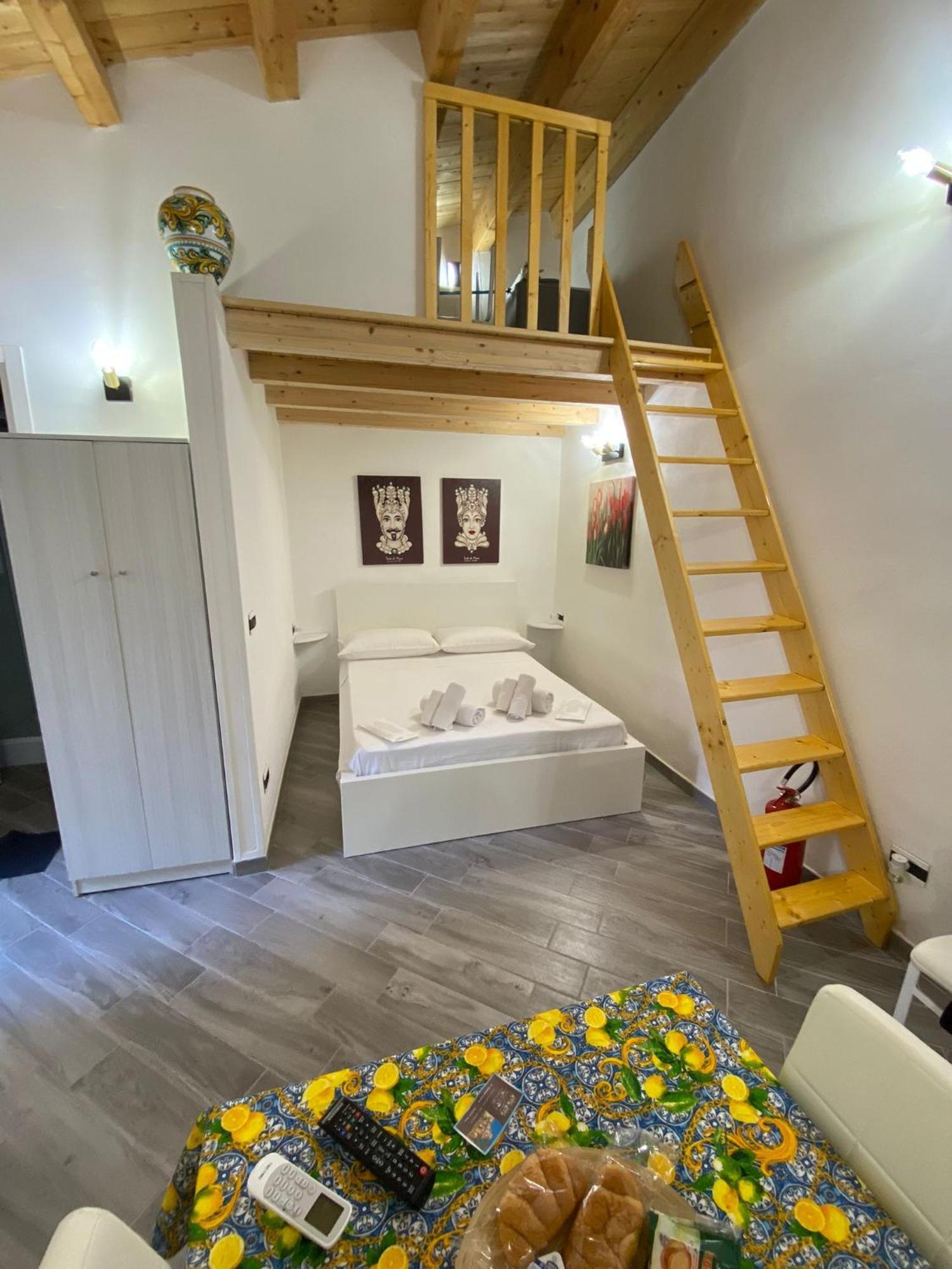 Casa Vacanze Giorgia 노토 외부 사진